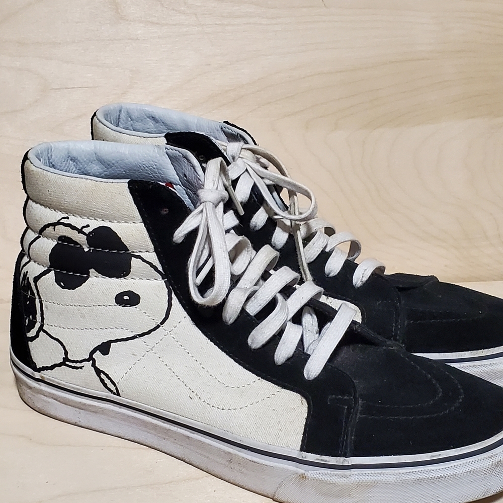 Peanuts Snoopy Joe Cool Woodstock Vans Size 11 Men